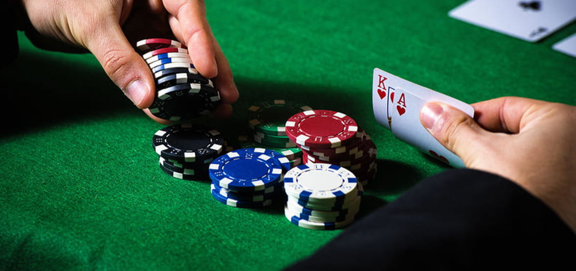 casino royale poker game scene